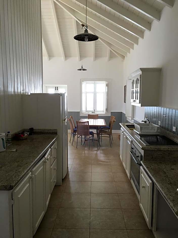 The Atlantis Historic Inn