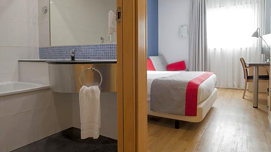 Holiday Inn Express Valencia Bonaire By IHG