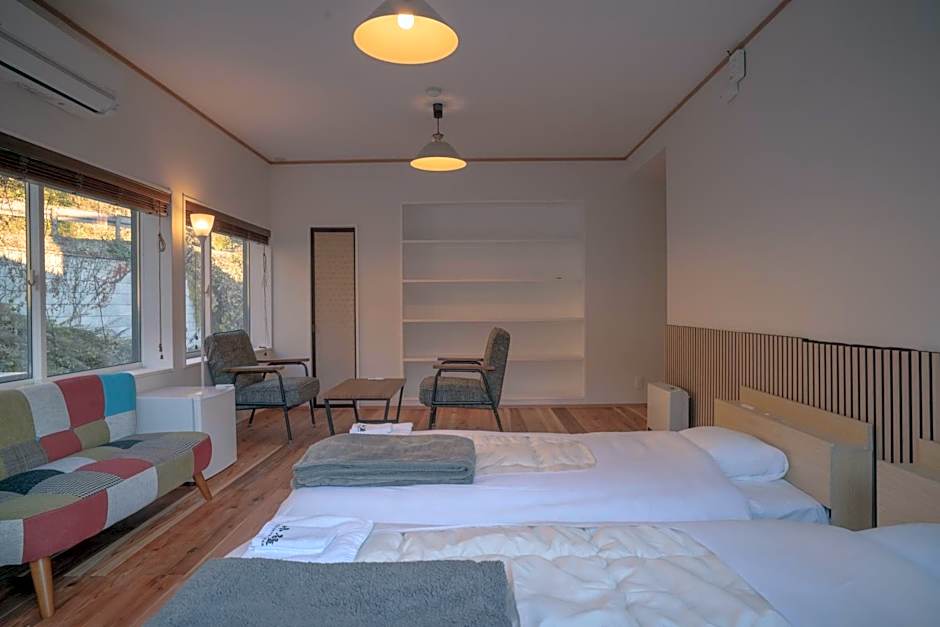 Photo 1 of 7 of Economy 2 Beds