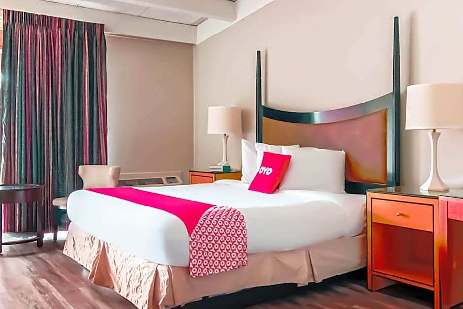OYO Hotel Alice TX Hwy 281 West