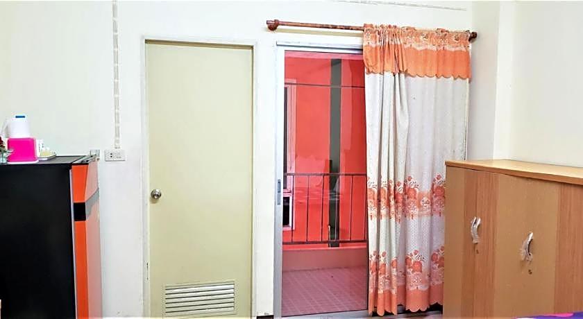 Baan Yuyuen