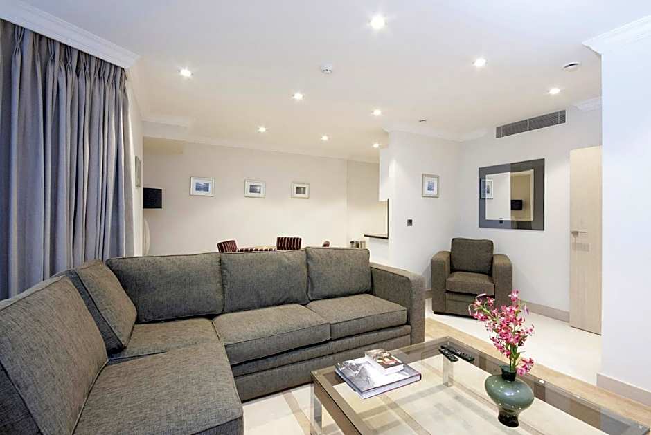 Claverley Court Apartment Knightsbridge