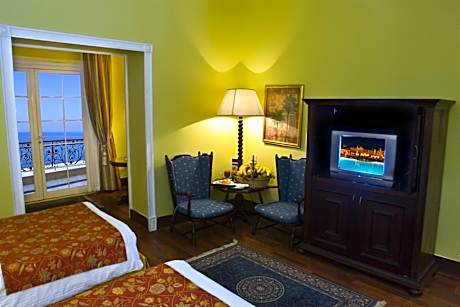 Deluxe Room with Lake View