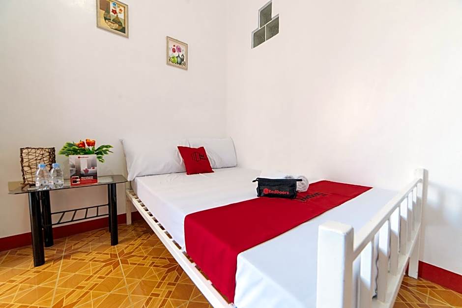 RedDoorz @ Pag Asa Rawis Legazpi