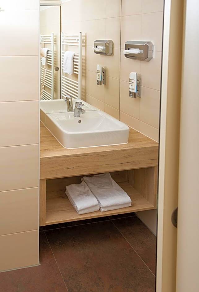 Burg Rooms - 24h Self-Check-in