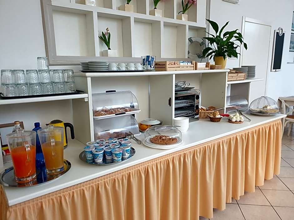 City Hotel