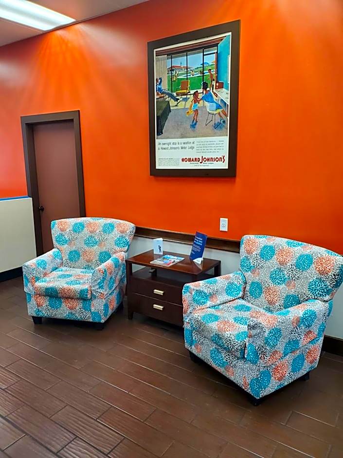 Howard Johnson by Wyndham Ocala FL
