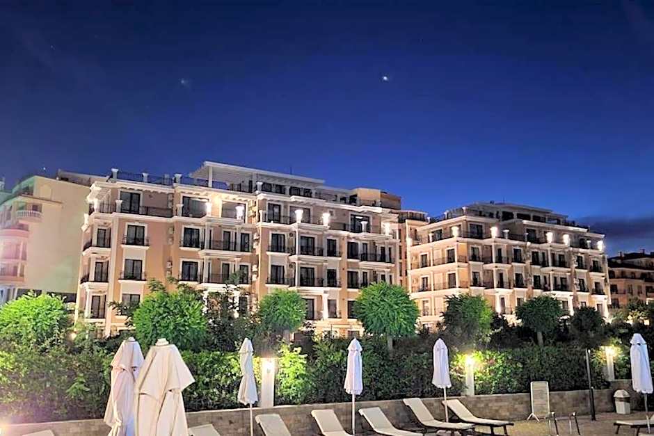 DELUXE Beach Apartment in Sveti Vlas