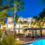 Hotel & Suites El Moro