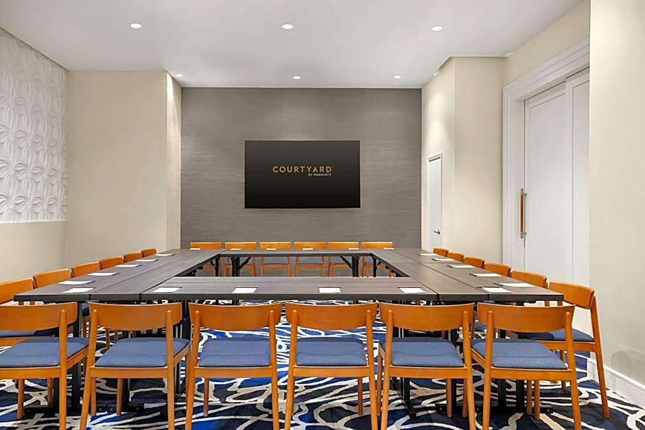 Courtyard by Marriott New York Manhattan/Chelsea