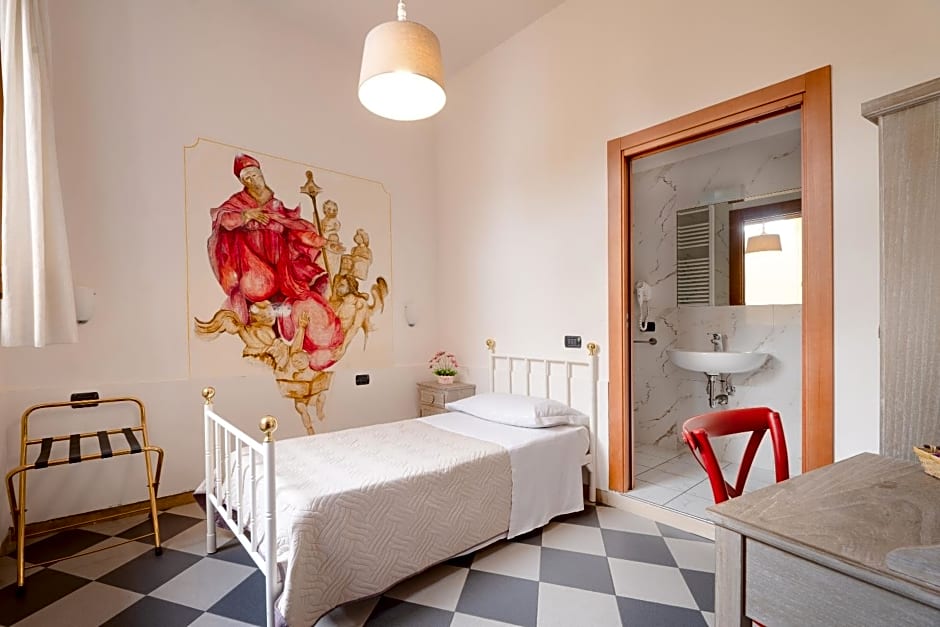 Hostel Archi Rossi