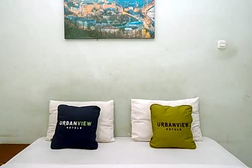 Urbanview Hotel Sayang Makassar