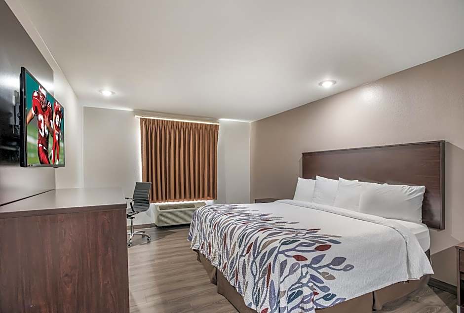 Red Roof Inn & Suites Lake Charles