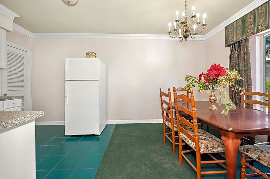 Americas Best Value Inn Historic Clewiston Inn