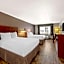 Best Western Inn At The Rogue