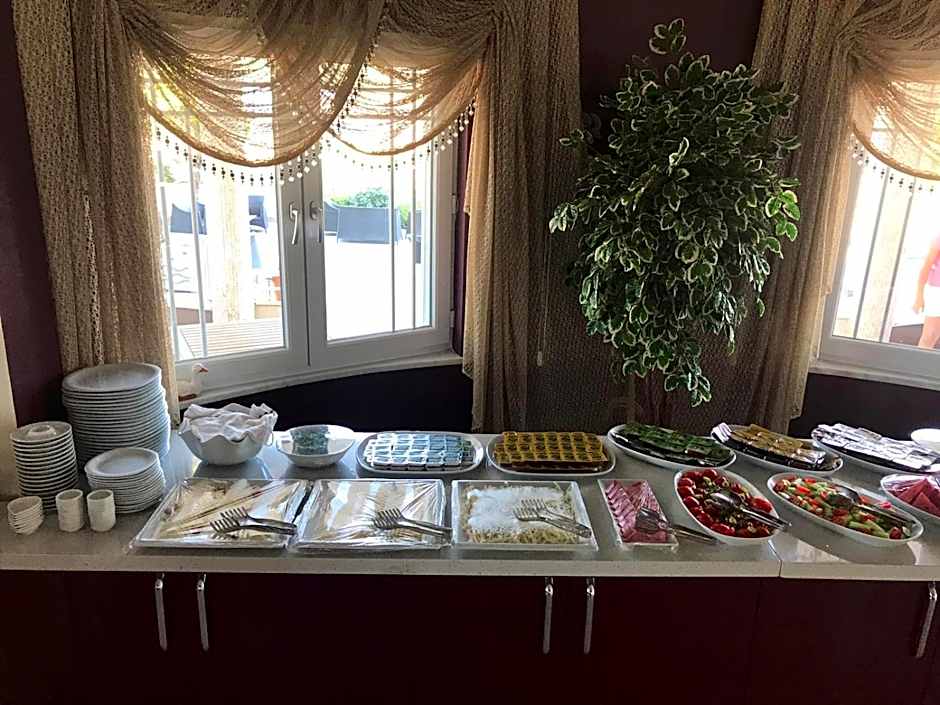 Geyi̇kli̇ Sunshi̇ne Hotel