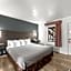 Econo Lodge Inn & Suites Heavenly Village Area