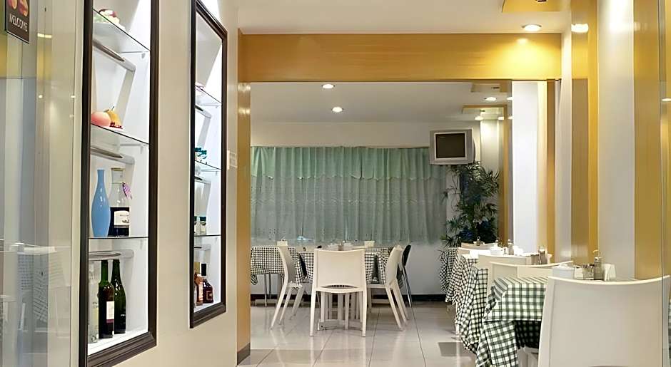 Jupiter Suites