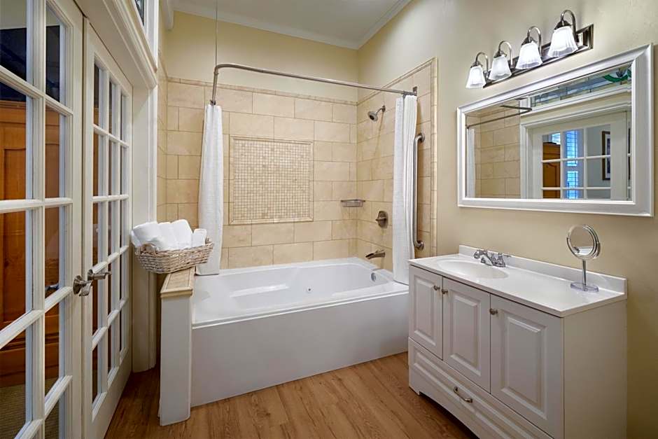 Best Western Grandma's Feather Bed