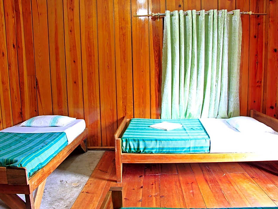 Uyami's Green View Lodge