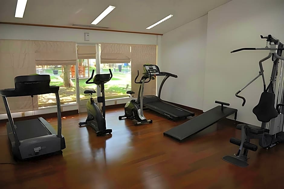  Asuka Hotel MM2100 Industrial Town