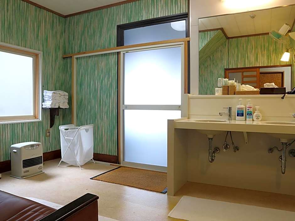 Kanko Ryokan Yamato