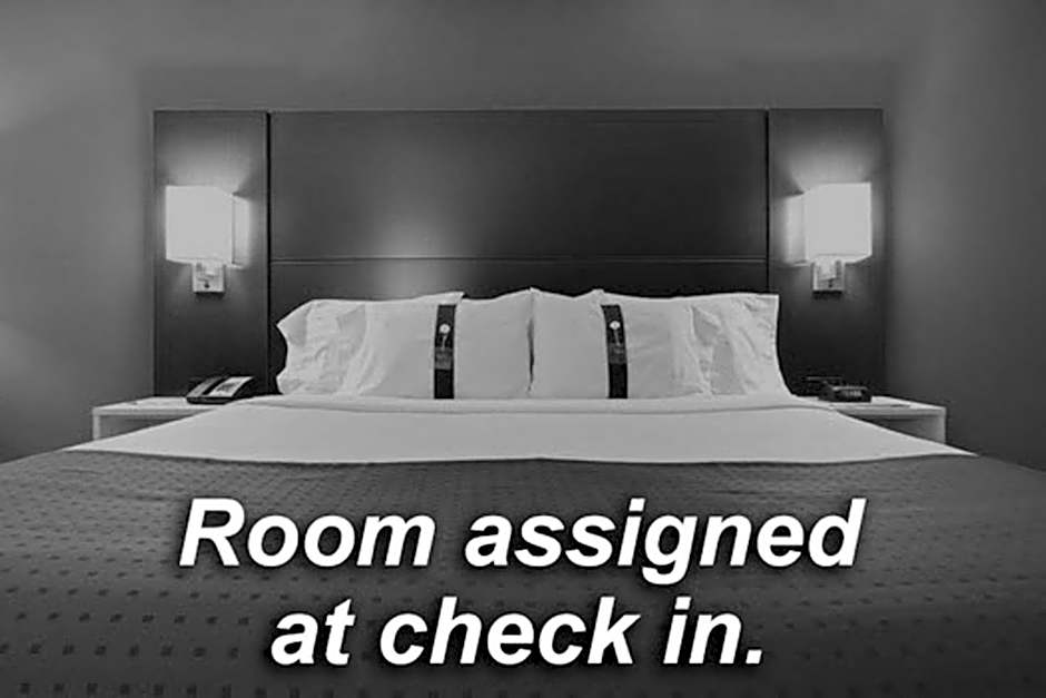 Holiday Inn Express & Suites Alexandria - Fort Belvoir By IHG