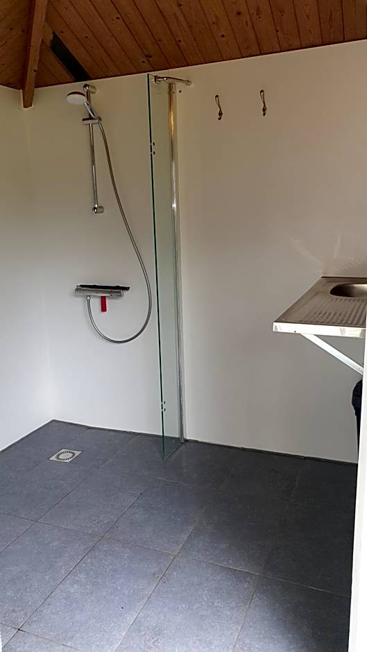 Pipowagen Bed bij Bos