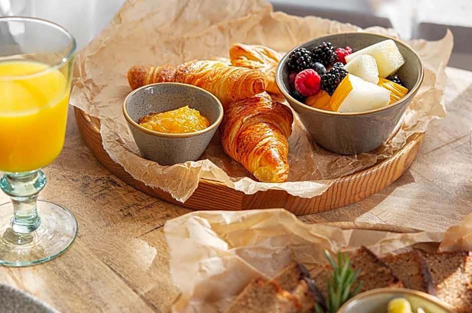 Zyplių Dvaro Oficina Viešbutis