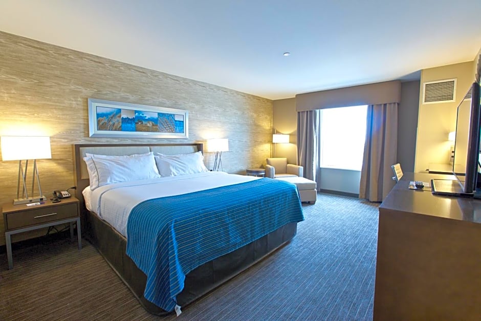 Holiday Inn Express Fargo SW I94 Medical Center, an IHG Hotel