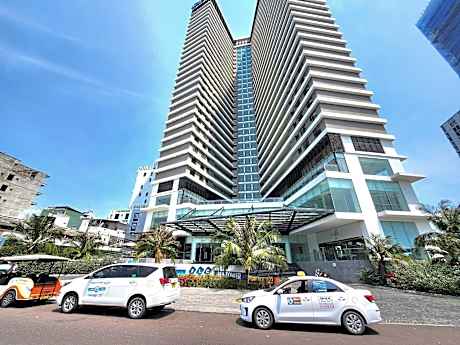 FLC Sea Tower - Quy Nhon Beach