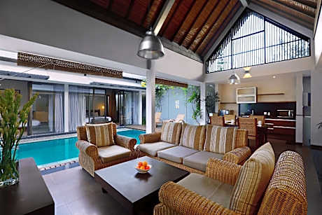 Signature Suite