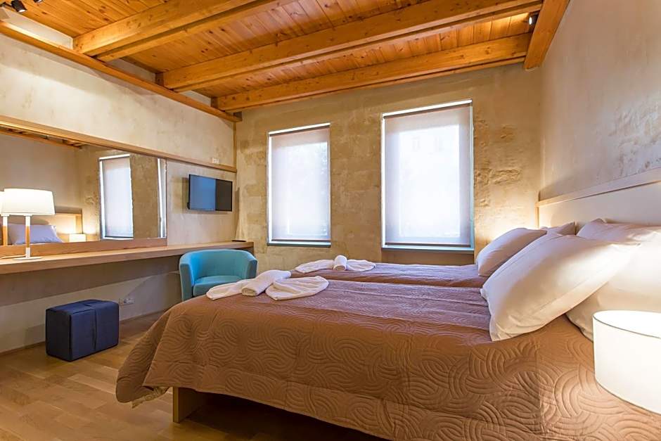 Polixeny's Suites