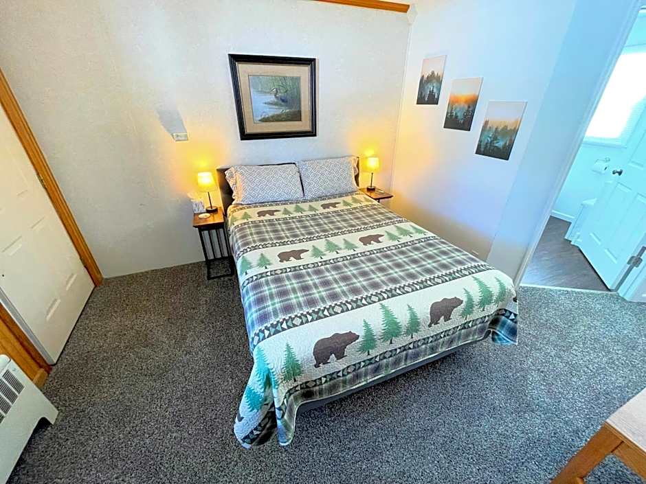 Hillcrest Motel