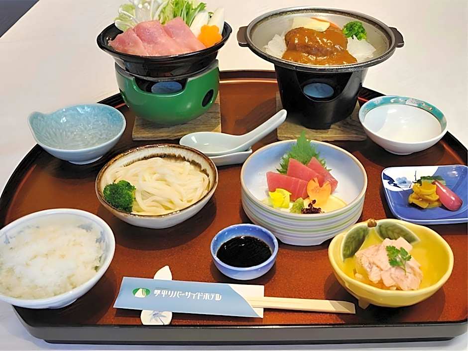 Kotohira River Side Hotel