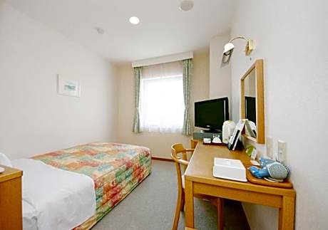 Single Room - New Building - Non-Smoking