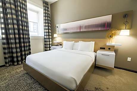 King Suite