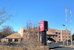 Red Roof Inn & Suites Chestertown