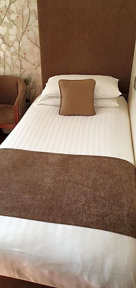 Best Western Grimsby Oaklands Hall Hotel