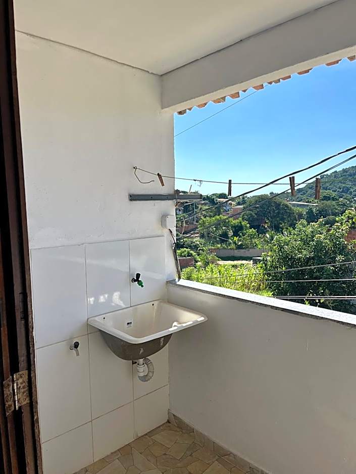 Casa inteira con piscina compartilhada