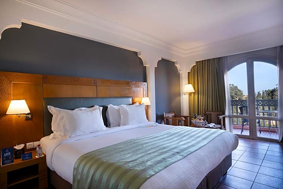 GRAND MOGADOR MENARA