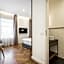 Budapest Eye- Boutique Suites, by BQA