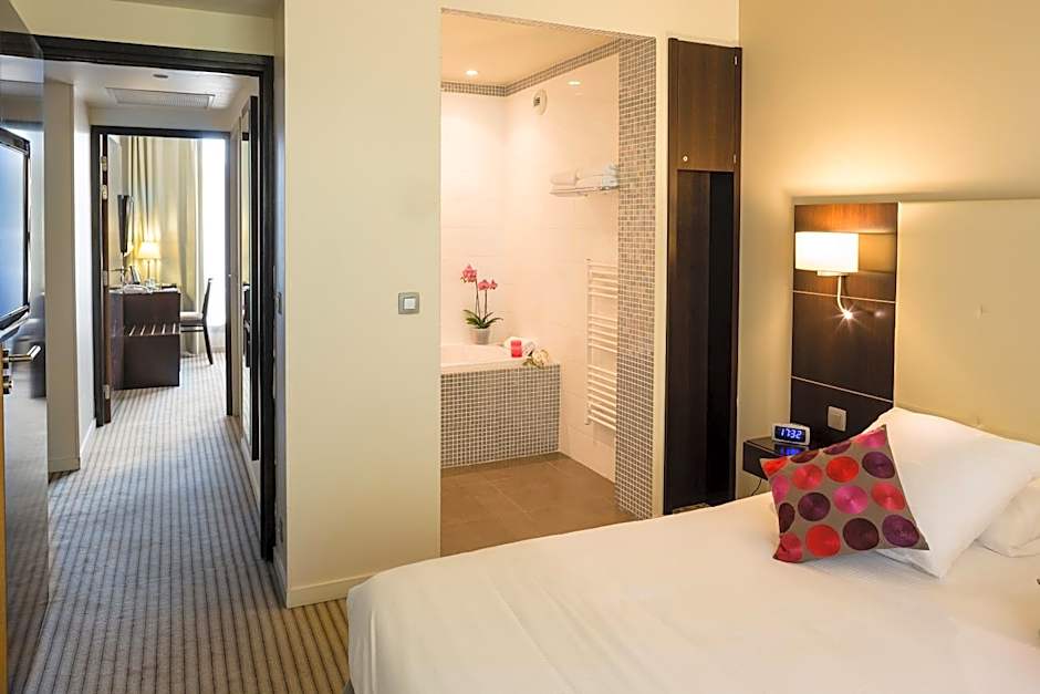 Mercure Aix-en-Provence La Duranne Gare TGV