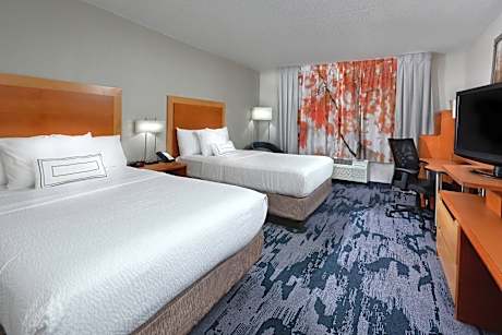 Room, 2 Double Beds (Mobility/Hearing Access, Roll-In Shwr) (2 Double Beds)