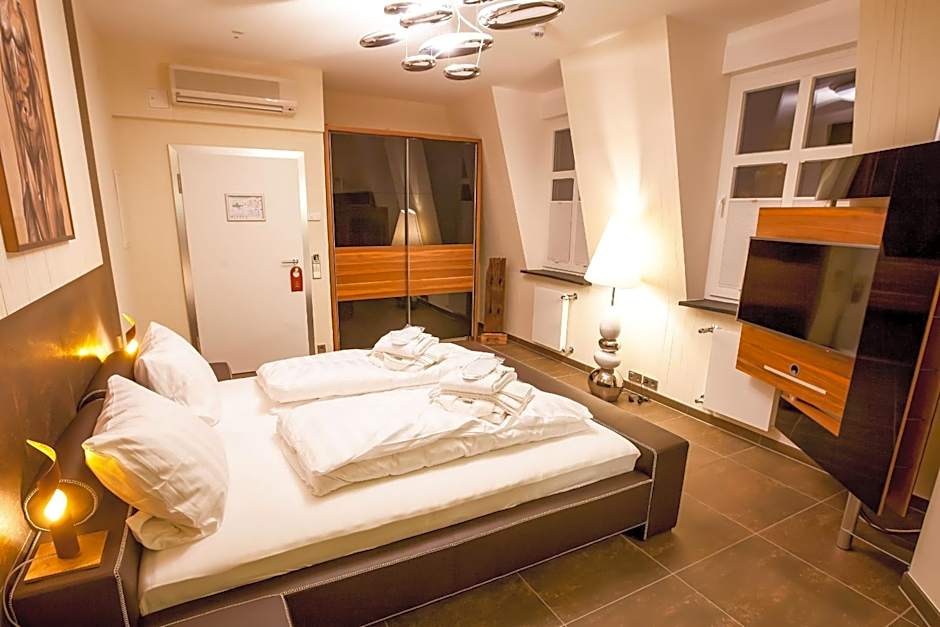 Aragon - Hotel - Garni