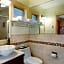 Adirondack Spruce Lodge