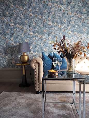 Mini Suite with King Bed and Sofa Bed - Non-Smoking