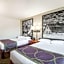 Super 8 by Wyndham Ripley