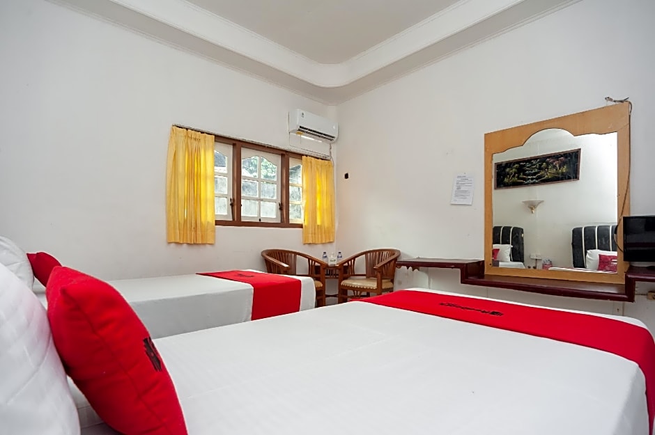 RedDoorz @ Jalan Jendral Sudirman Jambi 2