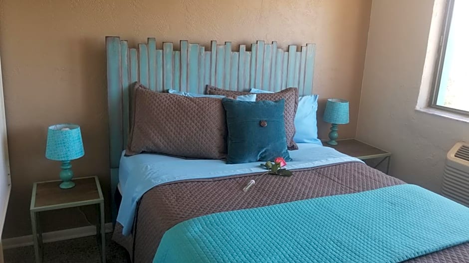 South Beach Inn - Cocoa Beach